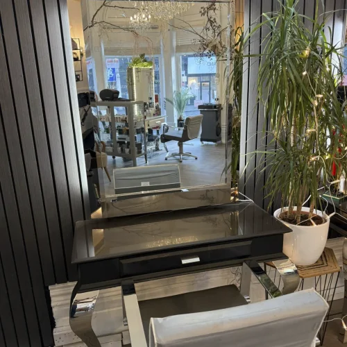 Innovative Hair Beauty - The Place (5)